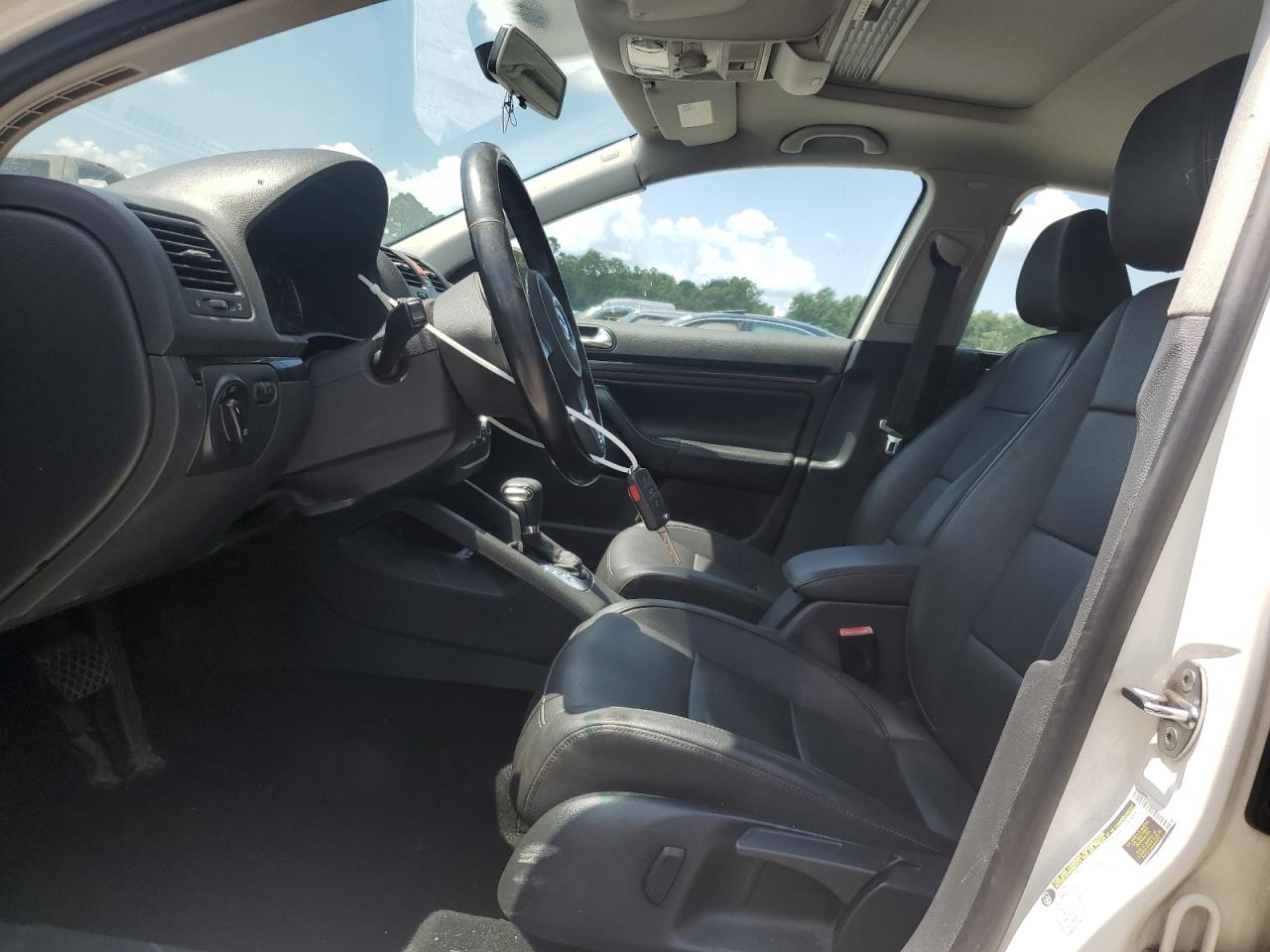 2010 Volkswagen Jetta Se VIN: 3VWRZ7AJ1AM037017 Lot: 63500125