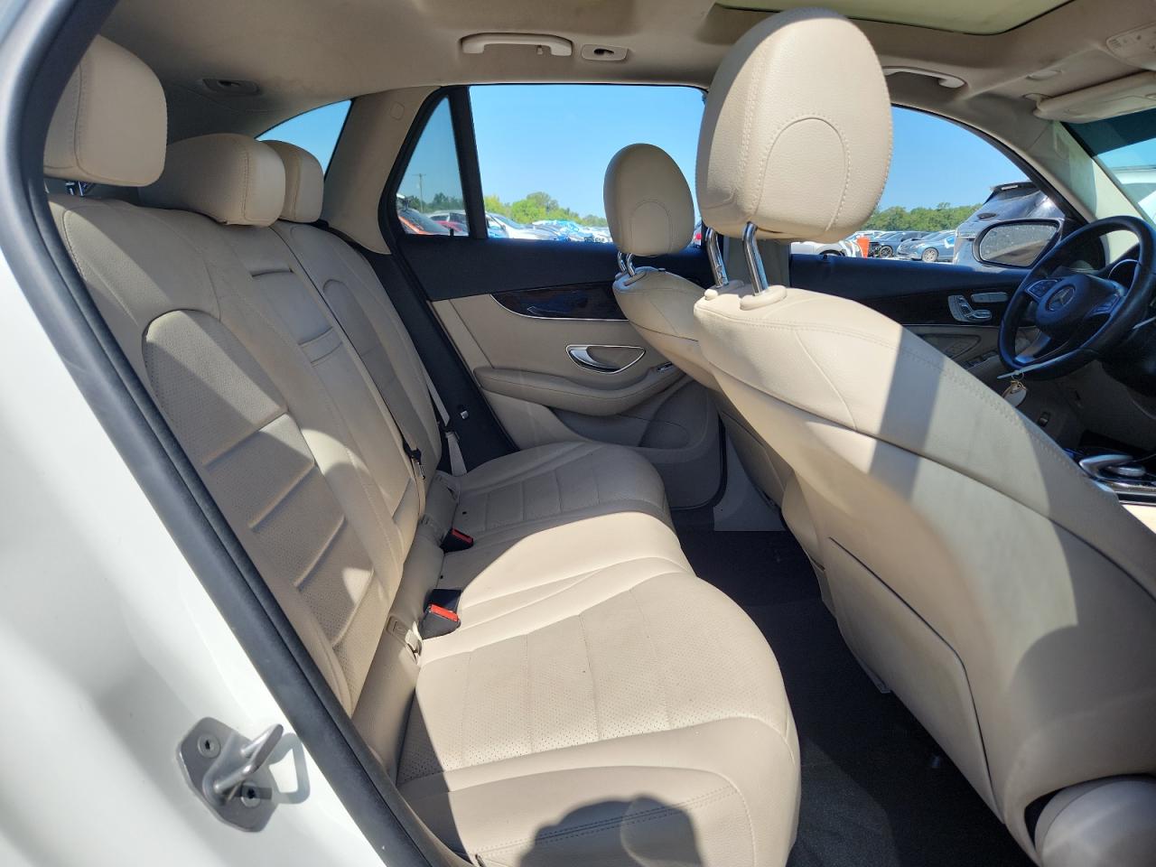 2017 Mercedes-Benz Glc 300 4Matic VIN: WDC0G4KB1HF168850 Lot: 64729475