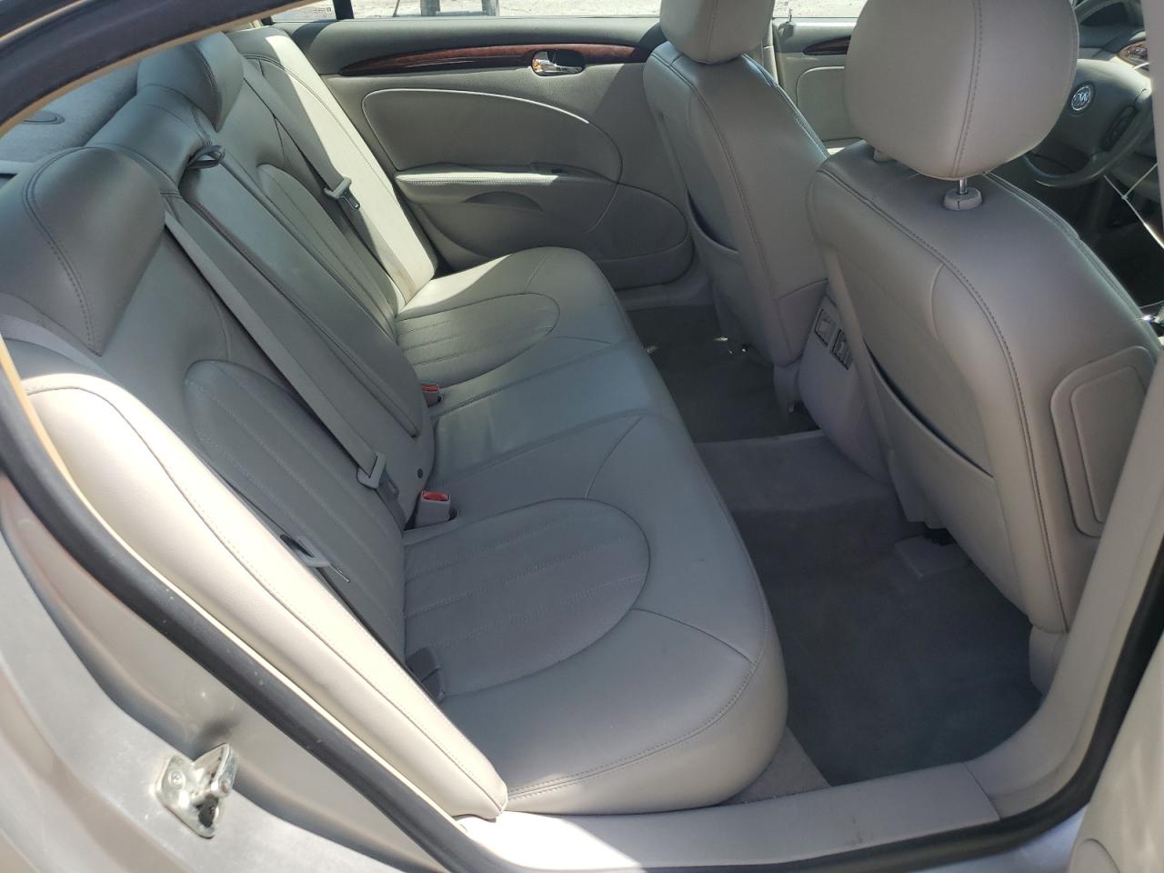 2008 Buick Lucerne Cxs VIN: 1G4HE57Y18U148655 Lot: 64305695