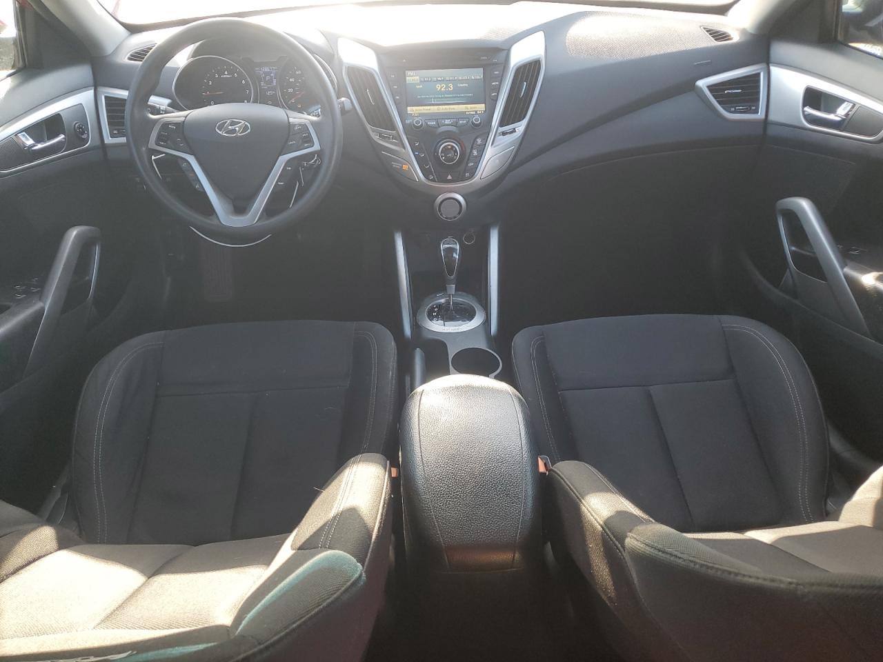 2015 Hyundai Veloster VIN: KMHTC6AD2FU244819 Lot: 65267665