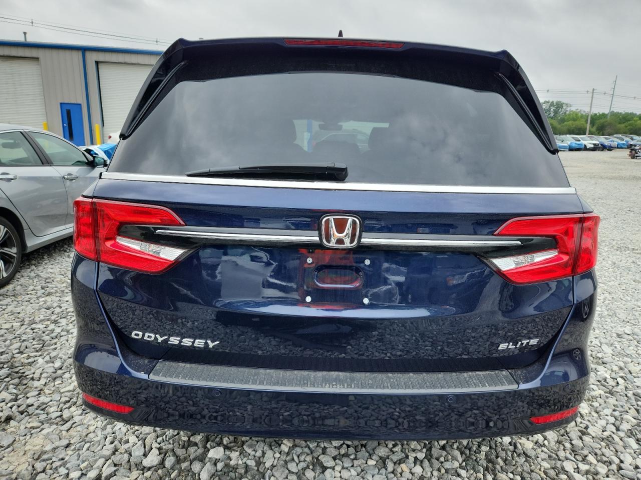 2024 Honda Odyssey Elite VIN: 5FNRL6H91RB015996 Lot: 62472995