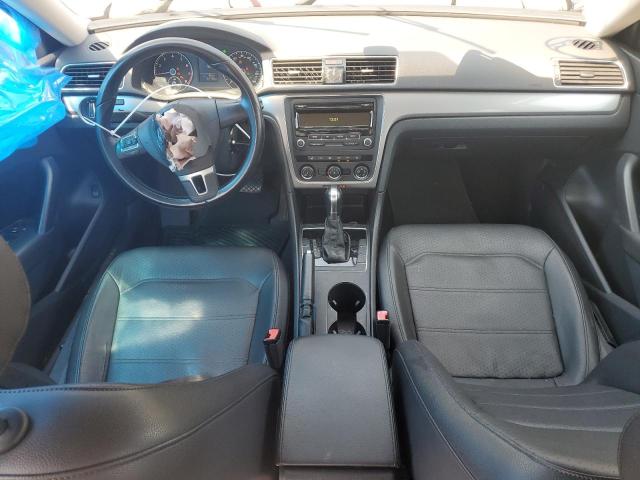  VOLKSWAGEN PASSAT 2015 Granatowy