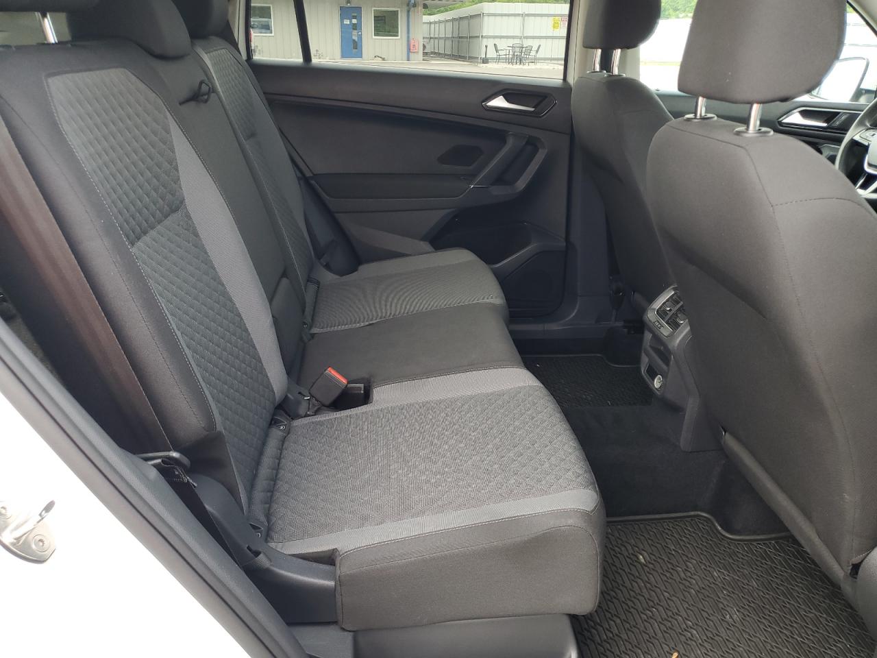 2018 Volkswagen Tiguan S VIN: 3VV0B7AX0JM017086 Lot: 63198355