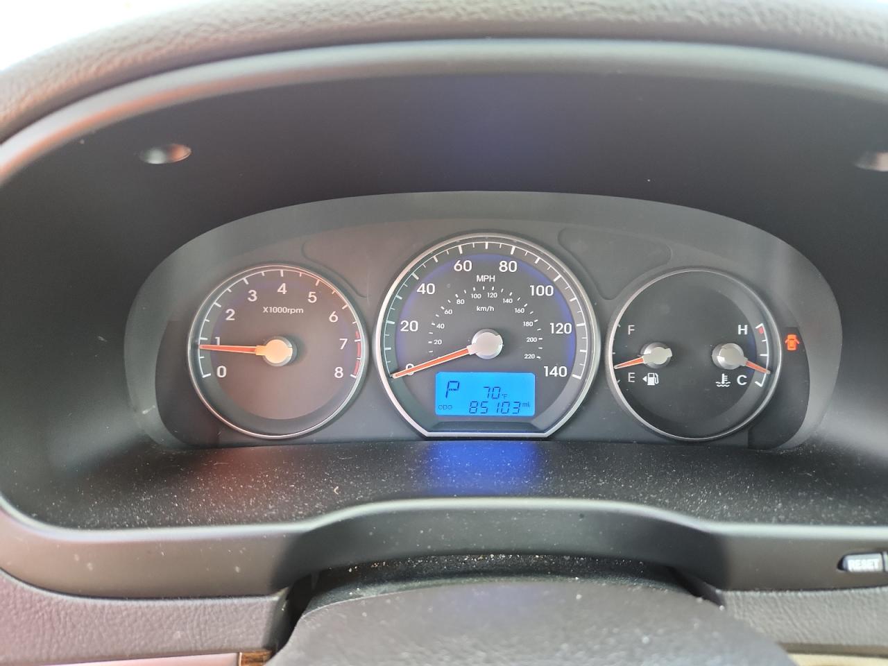 2012 Hyundai Santa Fe Gls VIN: 5XYZGDAG9CG131125 Lot: 65238145