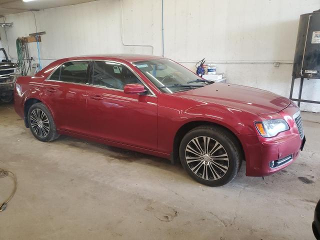  CHRYSLER 300 2013 Czerwony
