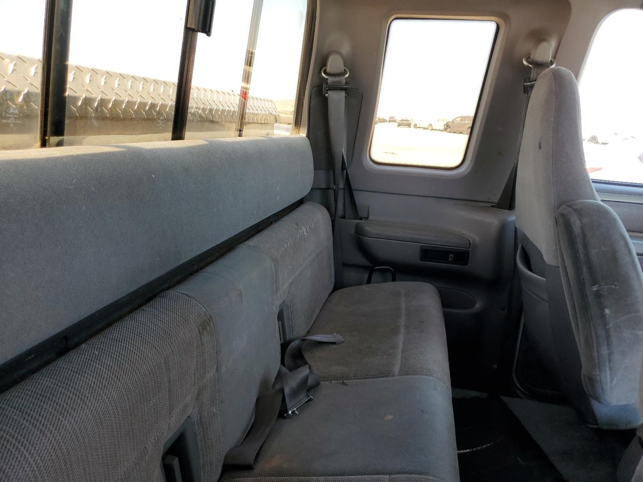 1995 Ford F250 VIN: 1FTHX26G2SKC09679 Lot: 64707075