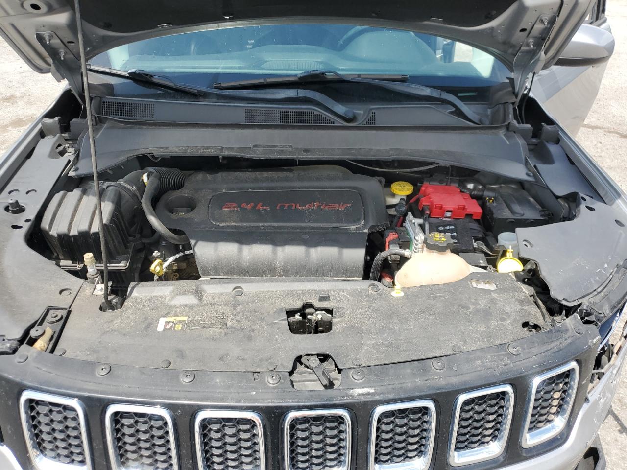 2020 Jeep Compass Latitude VIN: 3C4NJCBB8LT153123 Lot: 63747435