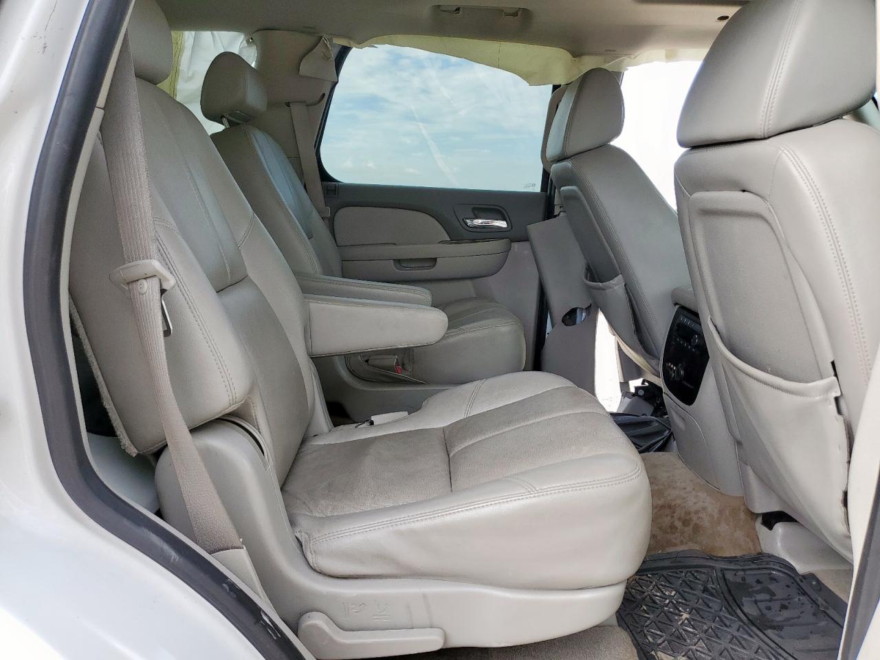 2008 Chevrolet Tahoe C1500 VIN: 1GNFC13048R192413 Lot: 63392645