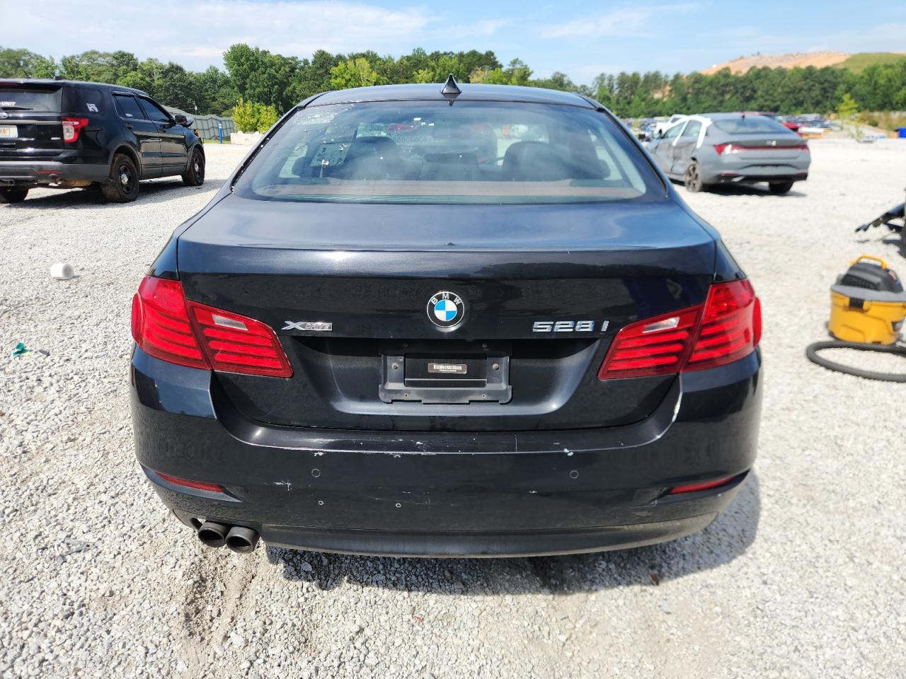 2014 BMW 528 Xi VIN: WBA5A7C55ED612405 Lot: 63635055