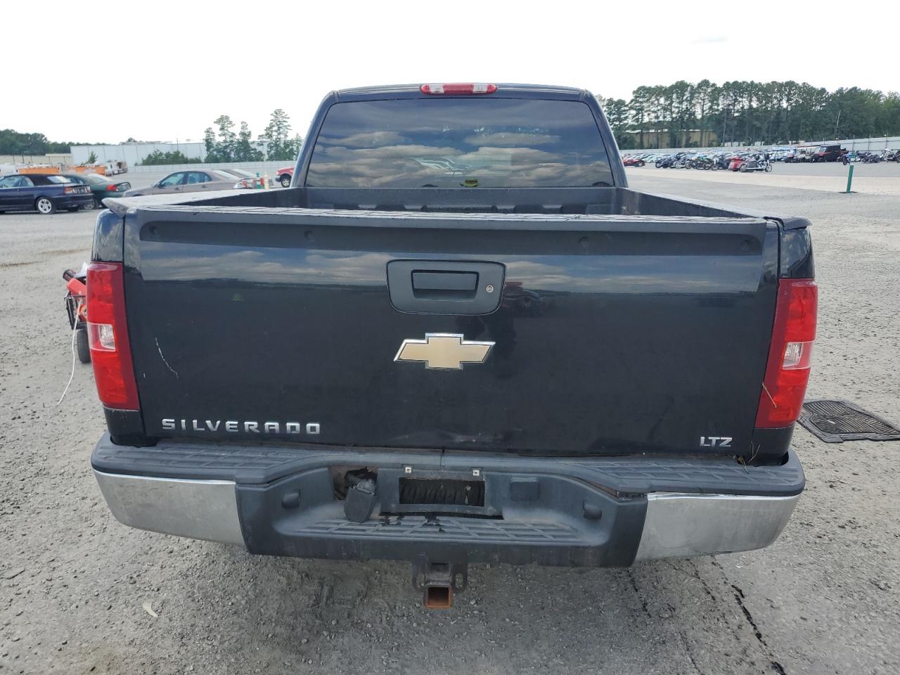 2008 Chevrolet Silverado K1500 VIN: 2GCEK19J881300645 Lot: 64971905