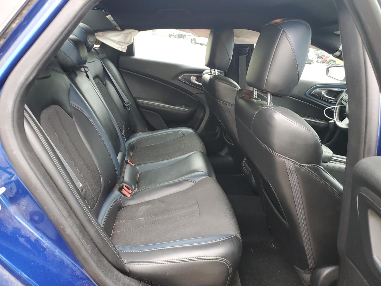 2015 Chrysler 200 S VIN: 1C3CCCBBXFN522154 Lot: 64277105