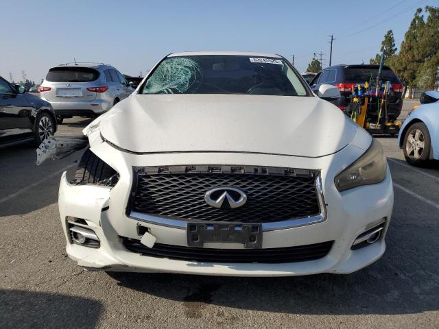  INFINITI Q50 2015 Biały