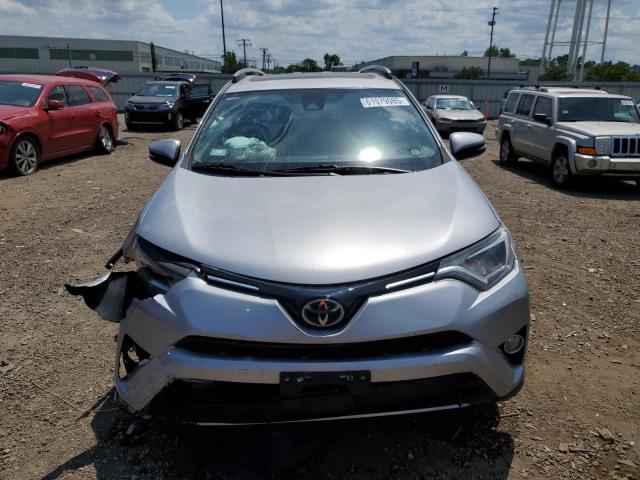  TOYOTA RAV4 2017 Серебристый