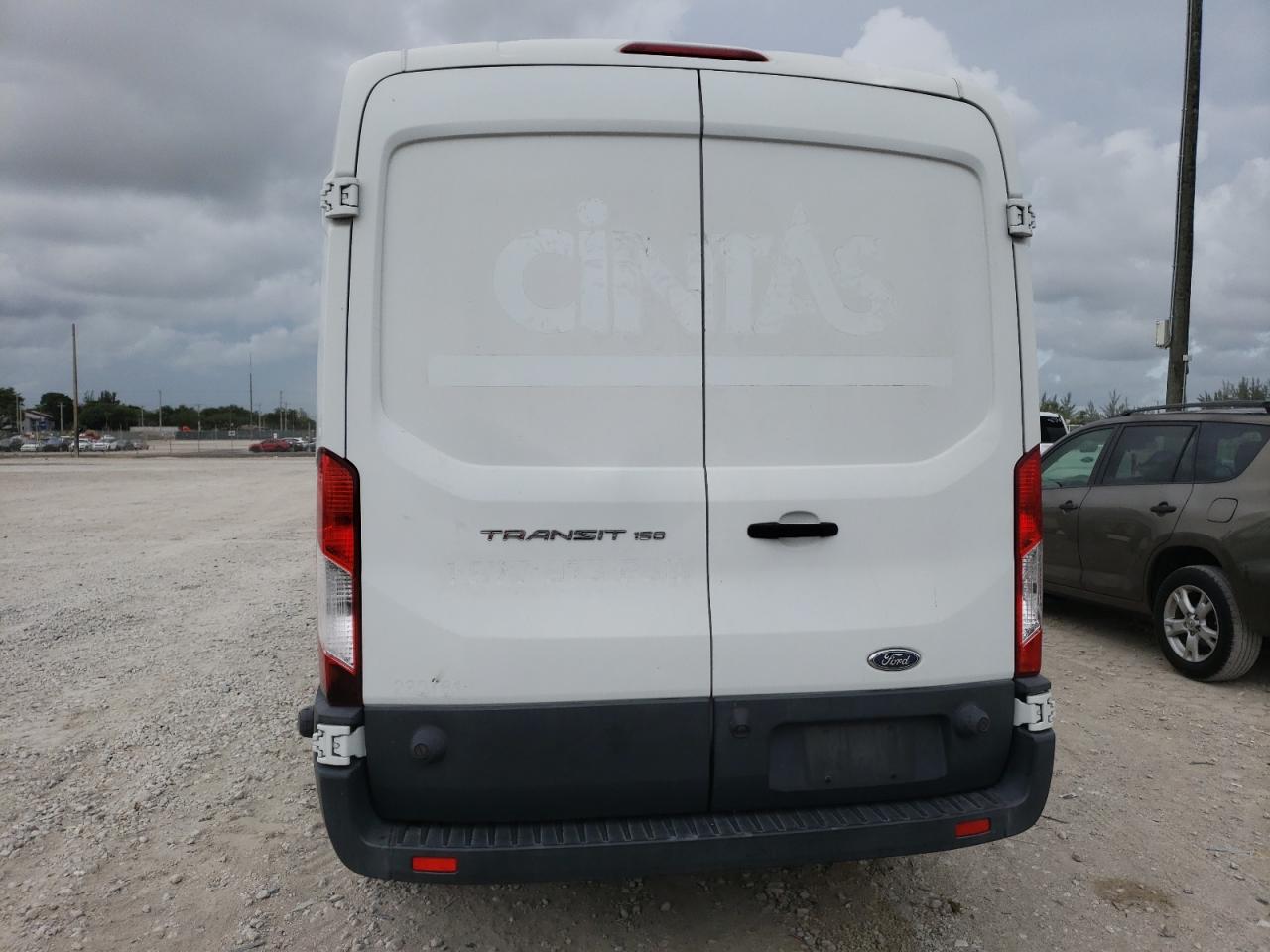 2016 Ford Transit T-150 VIN: 1FTYE2CM1GKB15400 Lot: 62946155