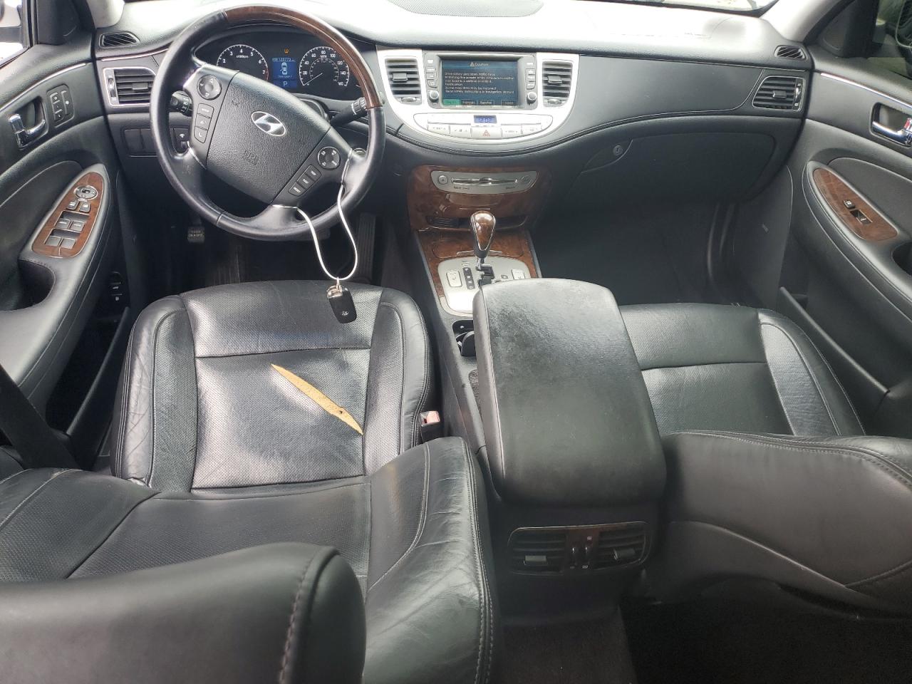 2010 Hyundai Genesis 4.6L VIN: KMHGC4DFXAU105856 Lot: 63817705