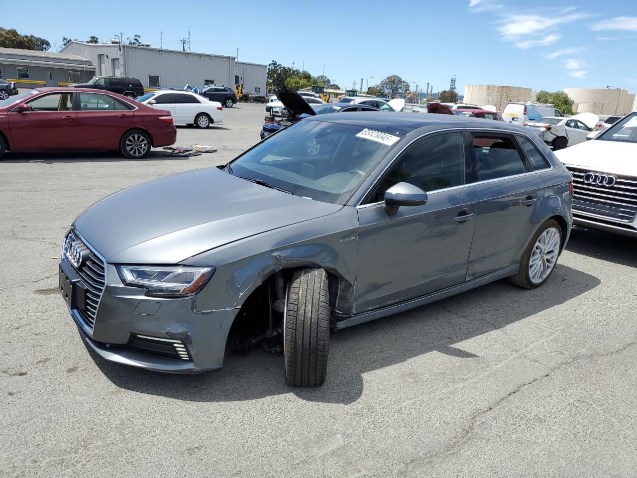 2018 Audi A3 E-Tron Prestige VIN: WAUSPBFF5JA058674 Lot: 65829045