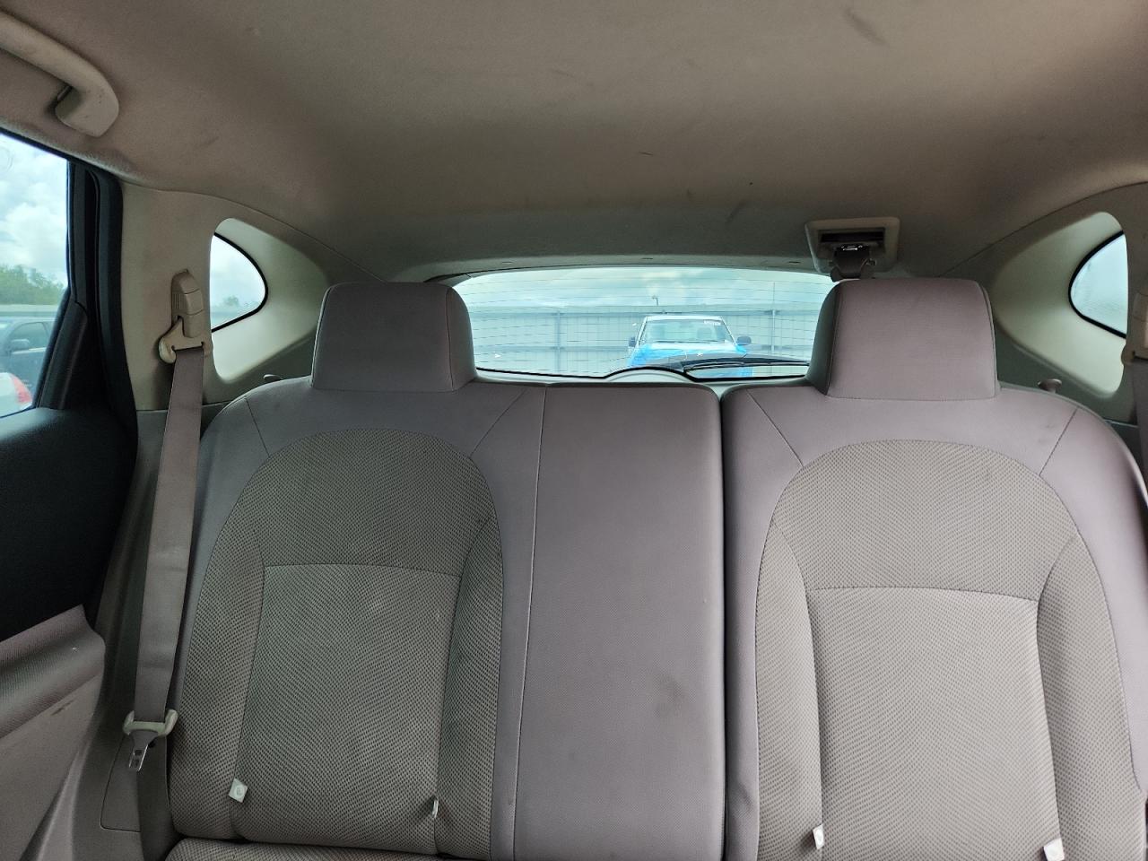 2015 Nissan Rogue Select S VIN: JN8AS5MT1FW664737 Lot: 65089885