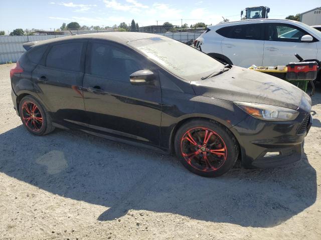 Hatchbacks FORD FOCUS 2016 Black