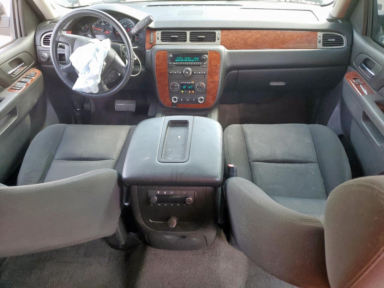 2010 Chevrolet Tahoe C1500 Ls VIN: 1GNMCAE36AR193213 Lot: 61922675