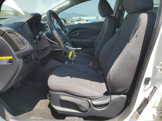 Седаны KIA RIO 2014 Белы
