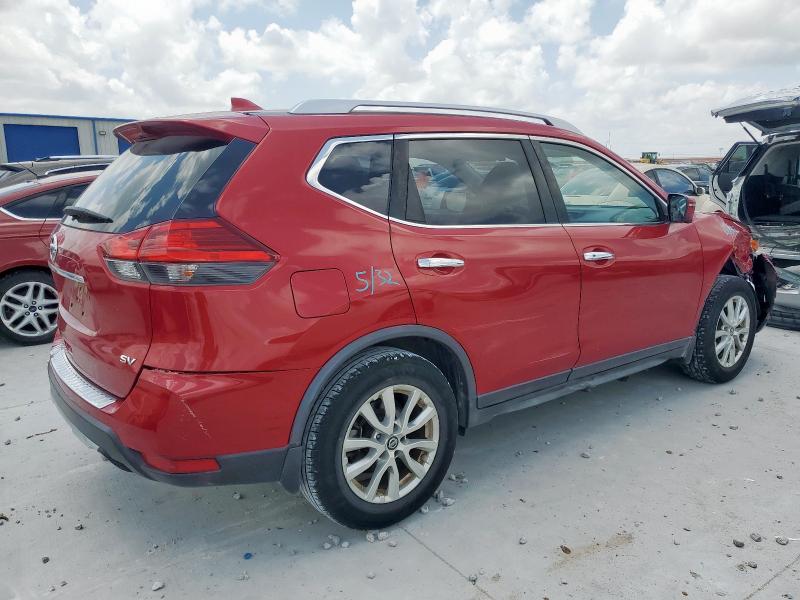  NISSAN ROGUE 2017 Czerwony