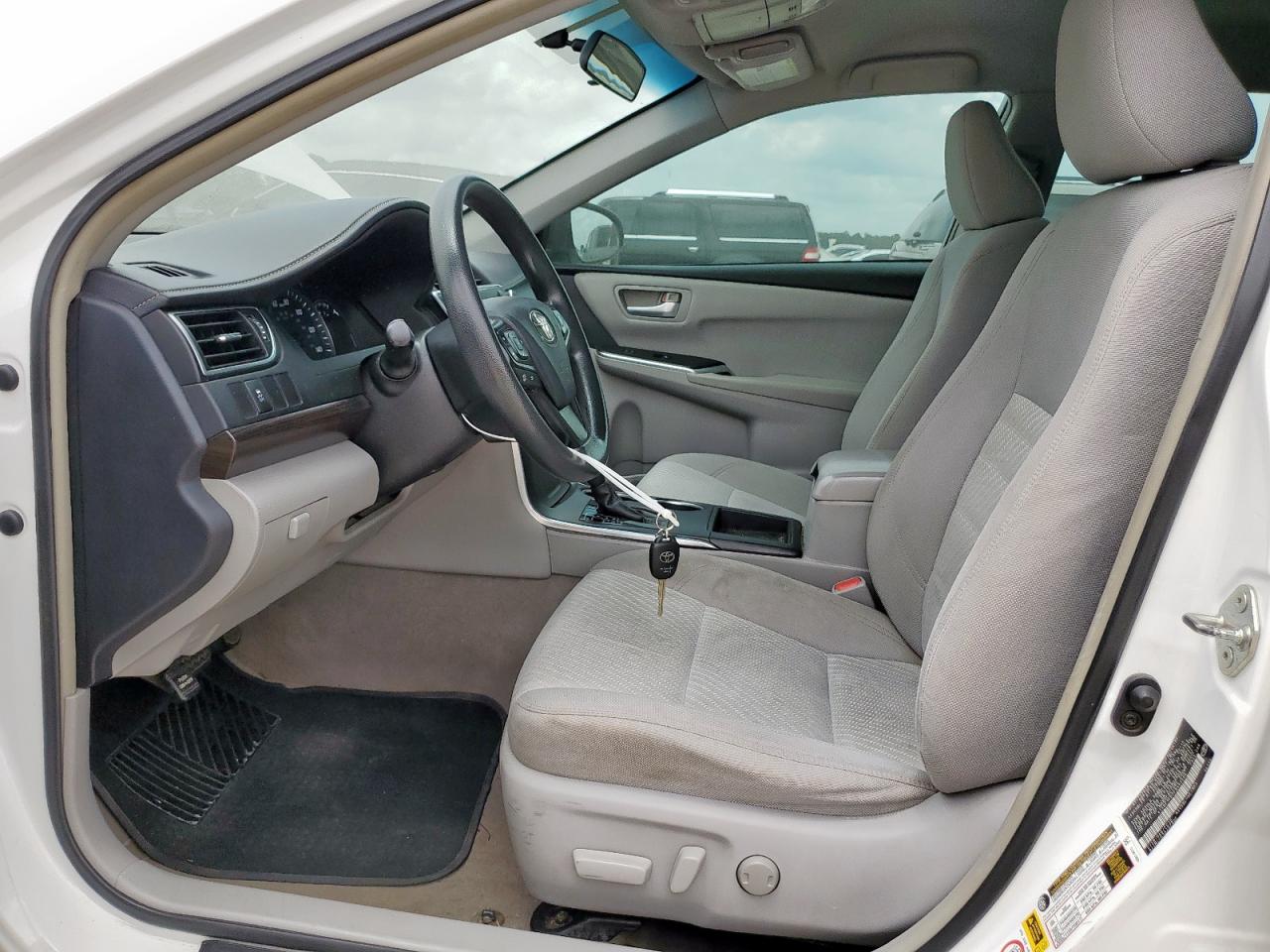 2015 Toyota Camry Le VIN: 4T4BF1FK7FR483589 Lot: 65061405