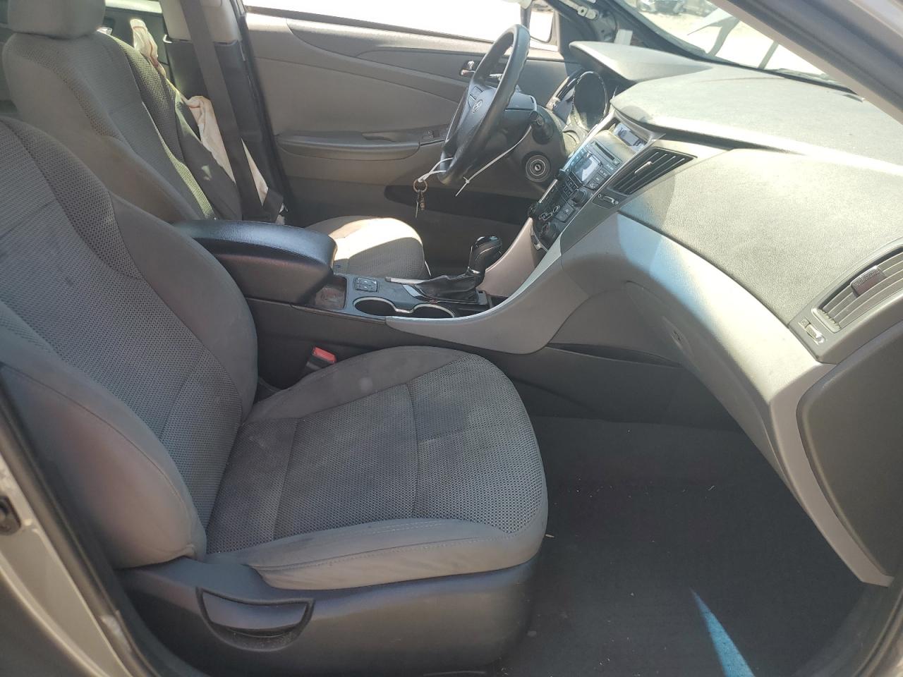 2013 Hyundai Sonata Gls VIN: 5NPEB4AC8DH747760 Lot: 64225295