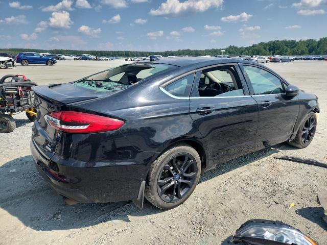 FORD FUSION 2019 Czarny