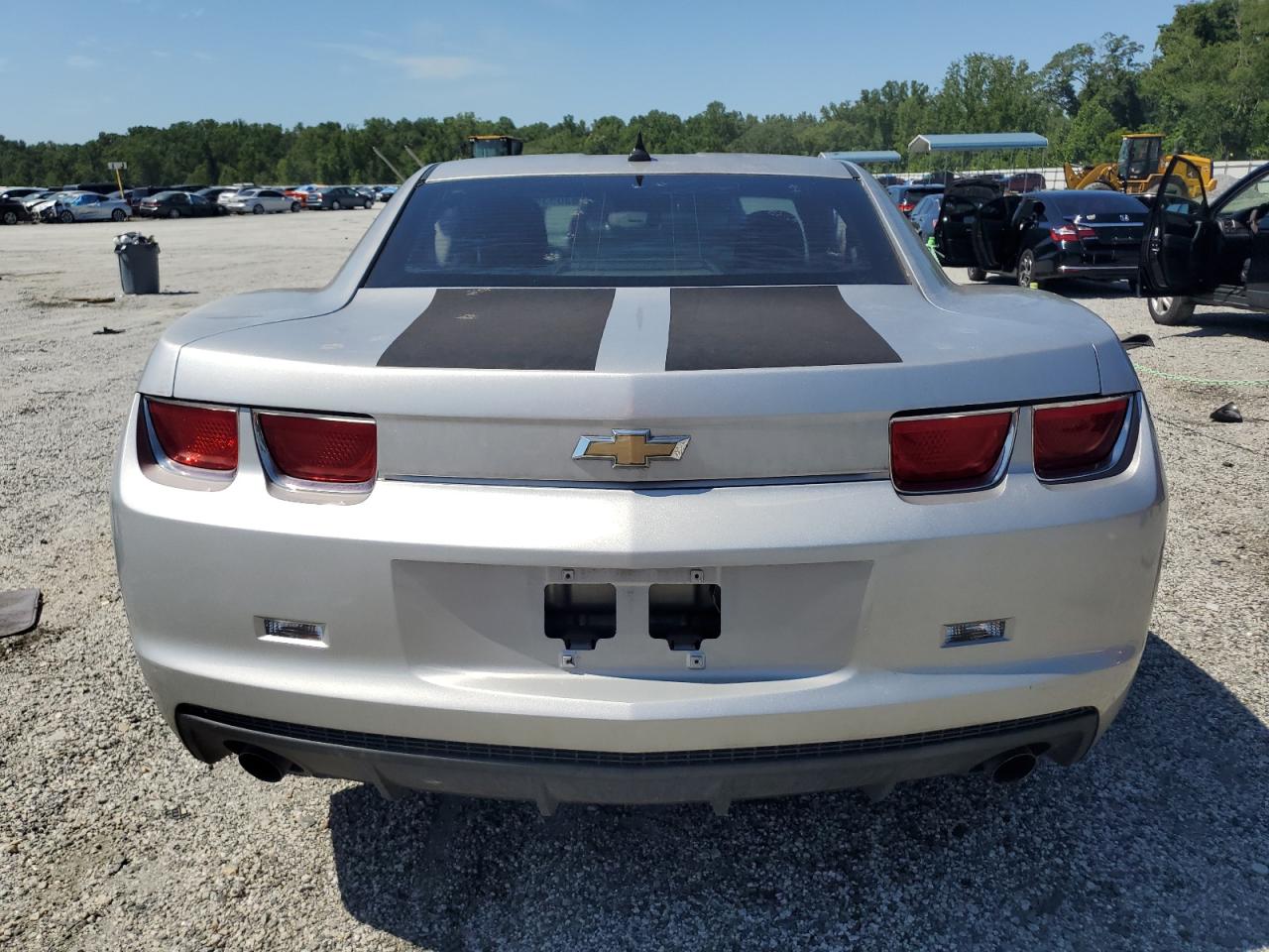 2011 Chevrolet Camaro Ls VIN: 2G1FA1ED0B9111853 Lot: 63053565