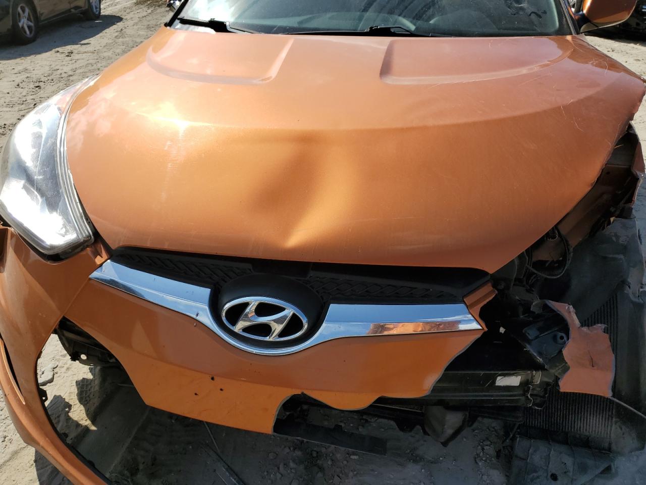 kmhtc6ad3gu273196 KMHTC6AD3GU273196 2016 Hyundai Veloster