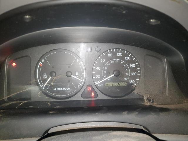 2002 TOYOTA COROLLA CE  