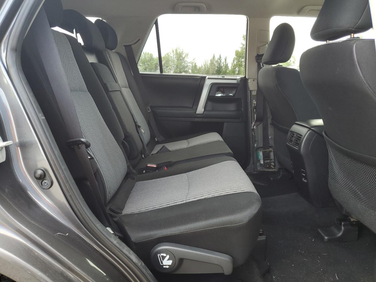 2014 Toyota 4Runner Sr5 VIN: JTEBU5JR1E5160904 Lot: 67274205