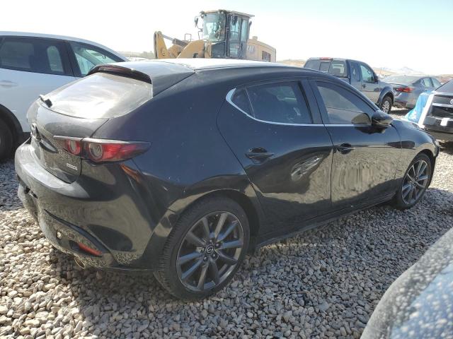  MAZDA 3 2019 Czarny