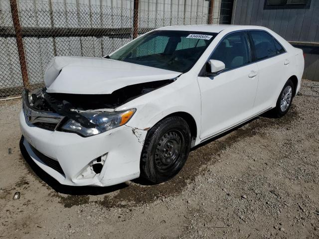 Седаны TOYOTA CAMRY 2013 Белы