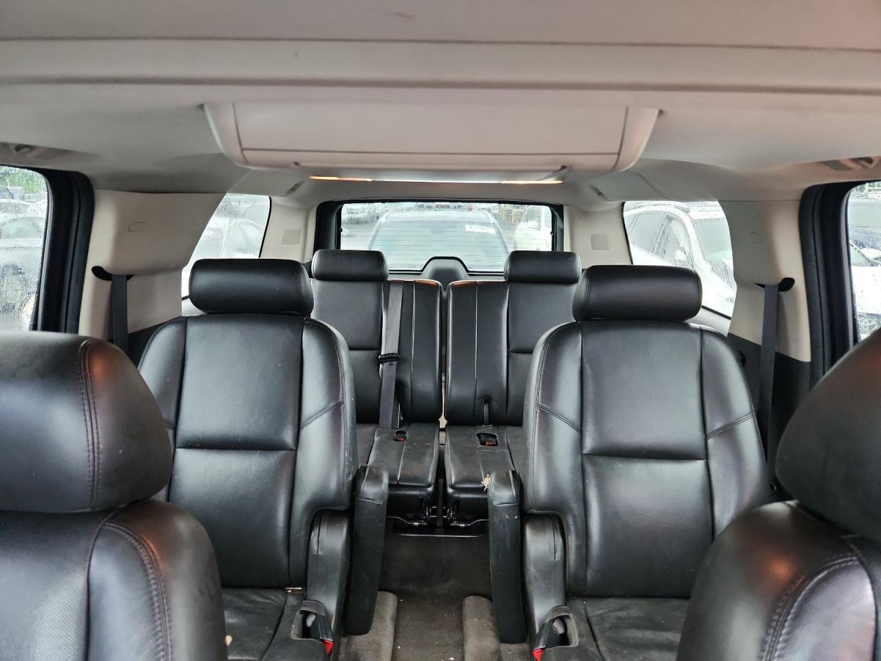 2010 Chevrolet Suburban K1500 Ltz VIN: 1GNUKKE37AR245330 Lot: 64144765