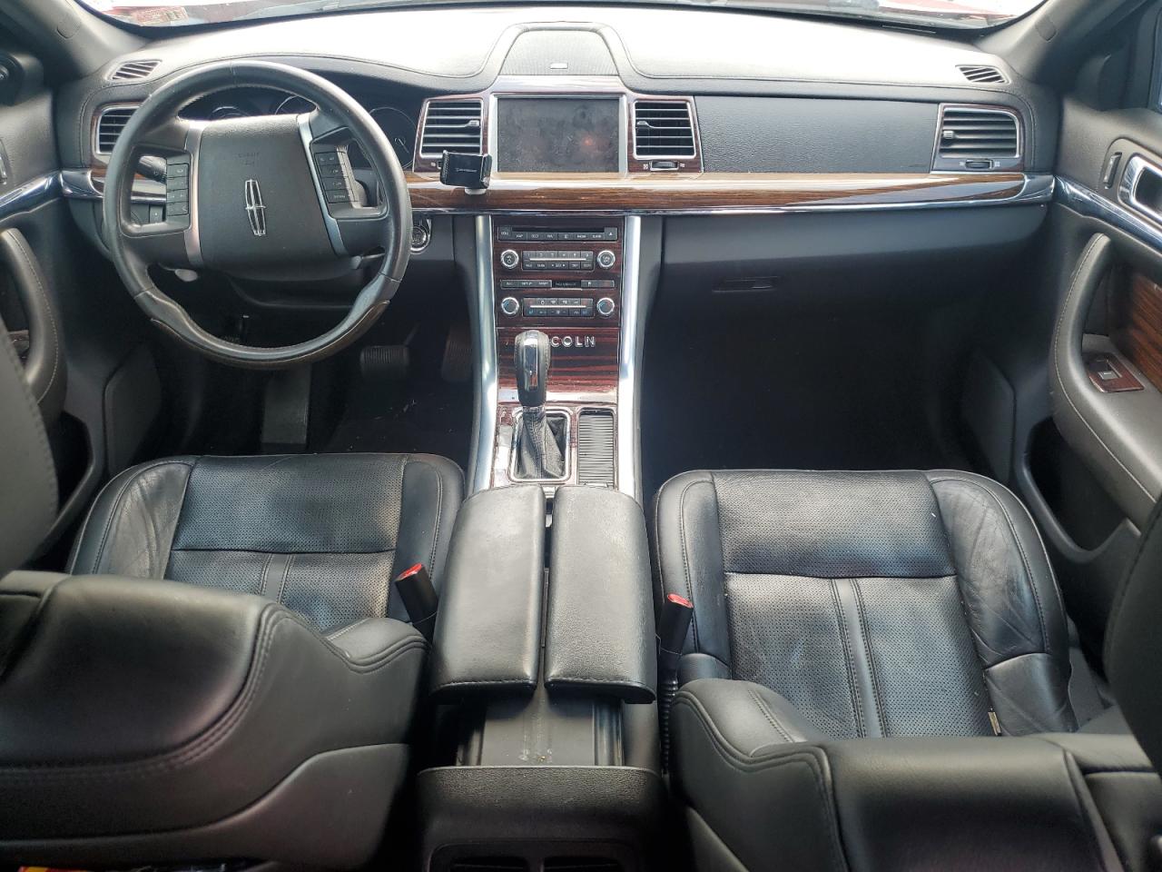 1LNHL9ER4AG611675 2010 Lincoln Mks