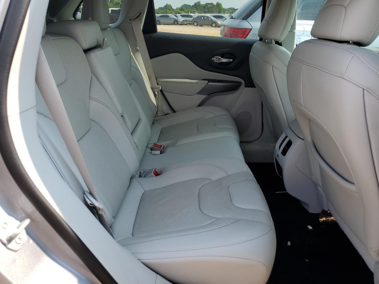 2022 Jeep Cherokee Latitude Lux VIN: 1C4PJMMX6ND518303 Lot: 64055875