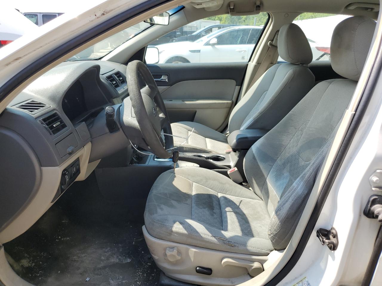 2010 Ford Fusion Se VIN: 3FAHP0HA3AR319749 Lot: 66758485