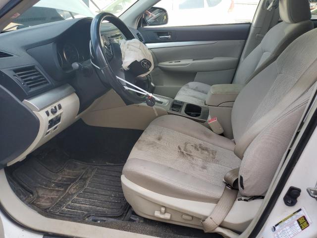  SUBARU OUTBACK 2013 White