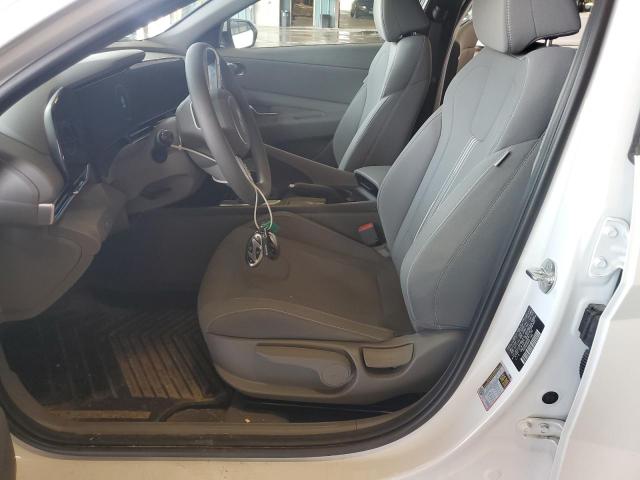  HYUNDAI ELANTRA 2024 Белы