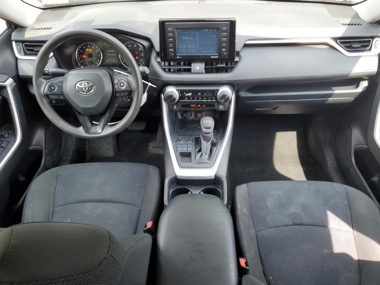 2020 Toyota Rav4 Le VIN: 2T3G1RFVXLC080296 Lot: 62118205