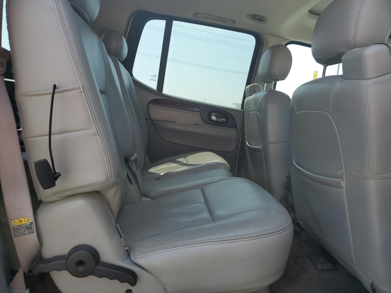 1gket16s456101143 1GKET16S456101143 2005 GMC Envoy Xl