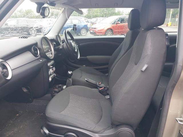 2009 MINI ONE