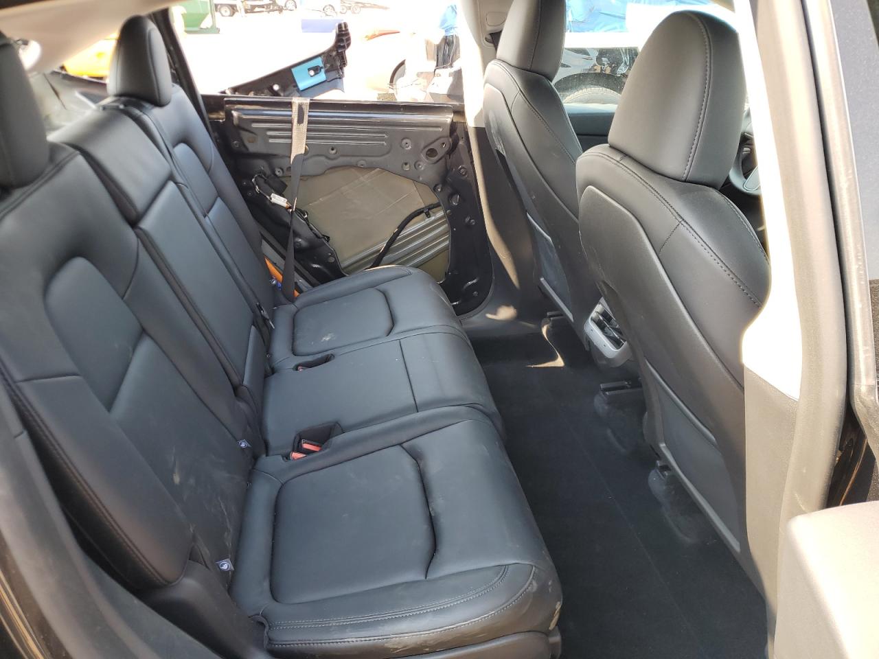 2025 Tesla Model Y VIN: 7SAYGAEE8SF308470 Lot: 67009595