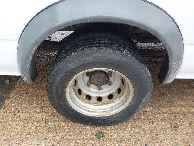 2006 FORD TRANSIT 100 17-SEAT RWD 