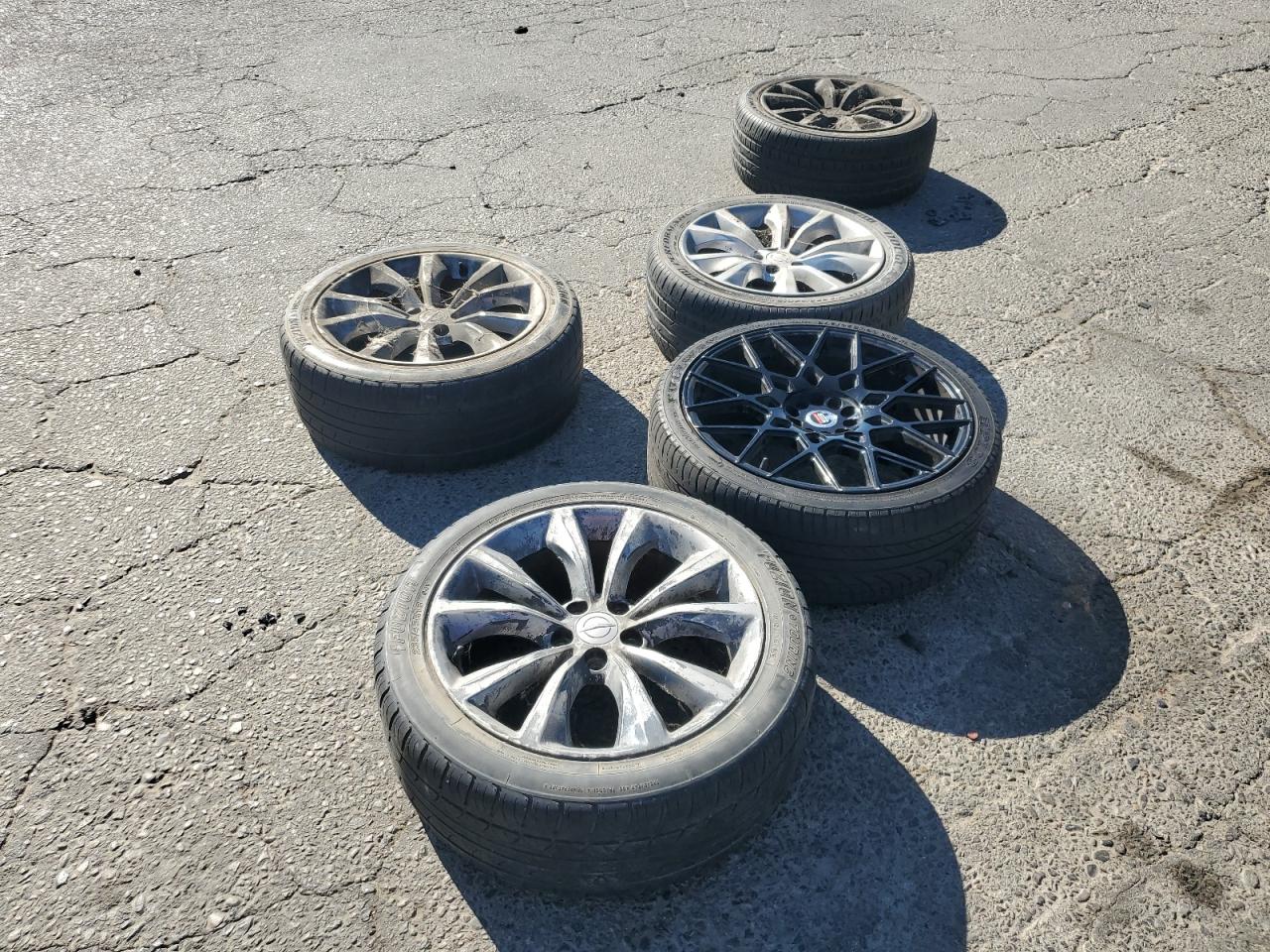 2015 Chrysler 200 S VIN: 1C3CCCBB9FN650711 Lot: 66217955