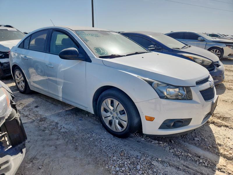 Sedans CHEVROLET CRUZE 2014 Biały