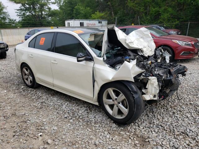  VOLKSWAGEN JETTA 2014 White