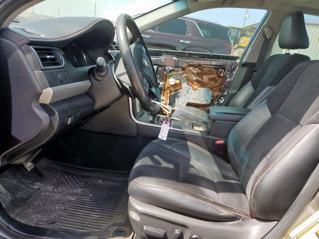 2015 Toyota Camry Le VIN: 4T1BF1FK1FU093565 Lot: 64971815
