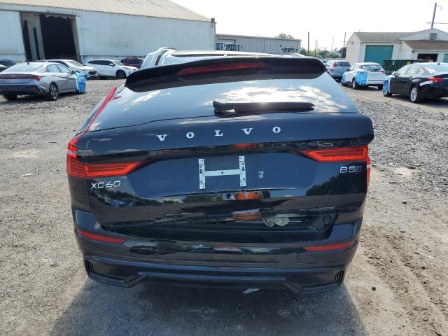  VOLVO XC60 PLUS 2023 Czarny